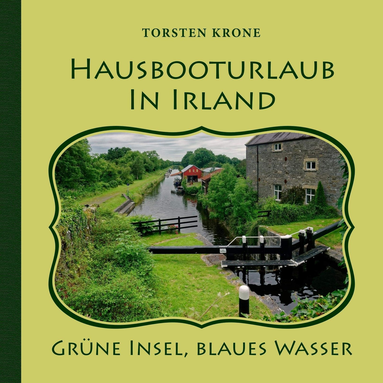 Hausbooturlaub in Irland grüne Insel, blaues Wasser